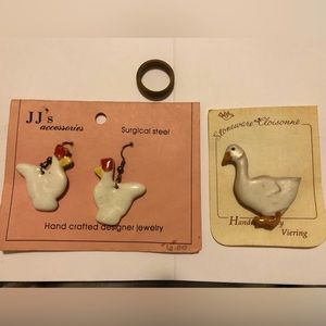 VINTAGE JJ’s accessories HANDCRAFTED Stoneware Cloisonné PIN, WOOD RING